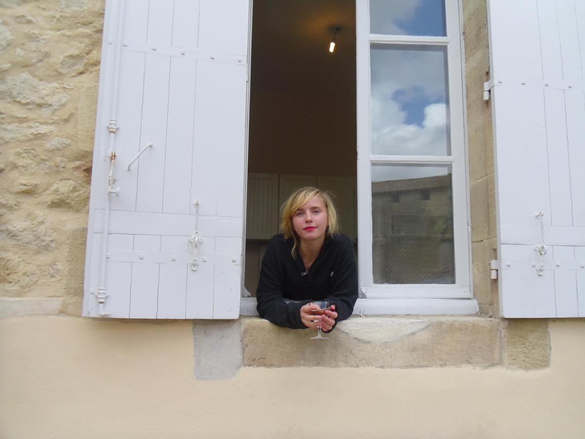 Romantic Gite Nr St Emilion With Private Pool And Views To Die For Pujols  Exterior foto